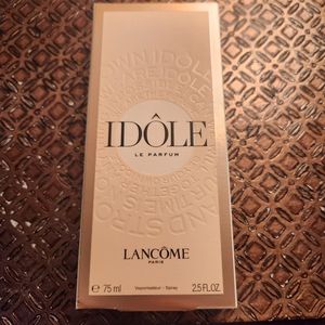 New Lancome Idole Le perfume
